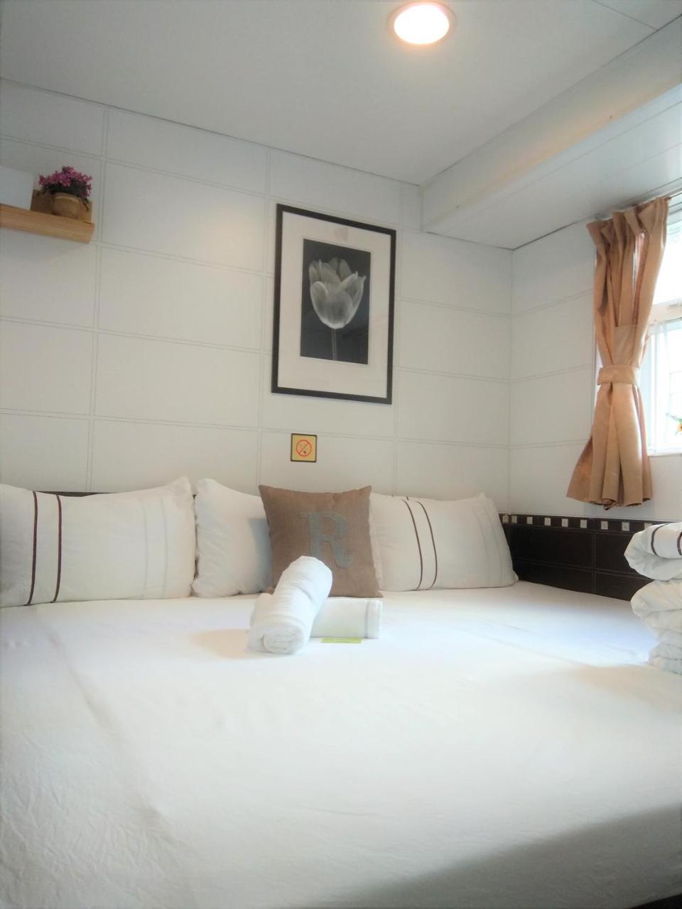 Guest house Pearl Harbour Guesthouse@golden Crown Court Hong Kong