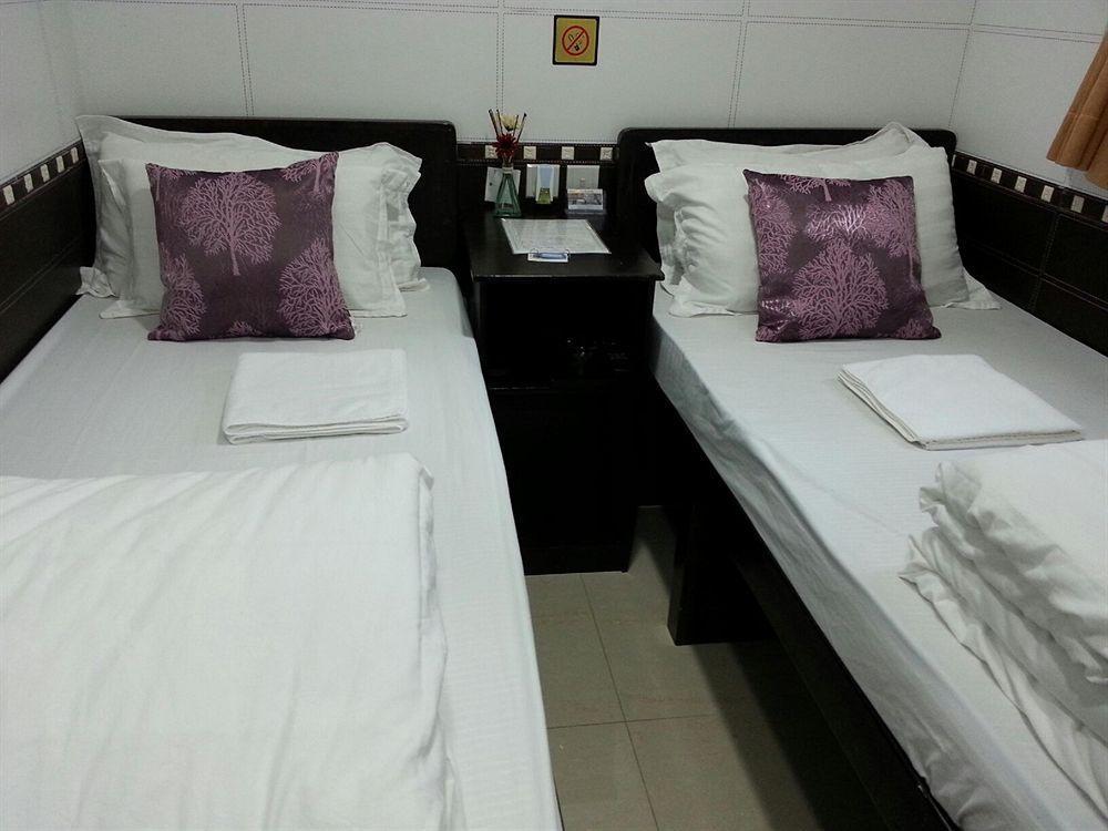 Pearl Harbour Guesthouse@golden Crown Court Hong Kong